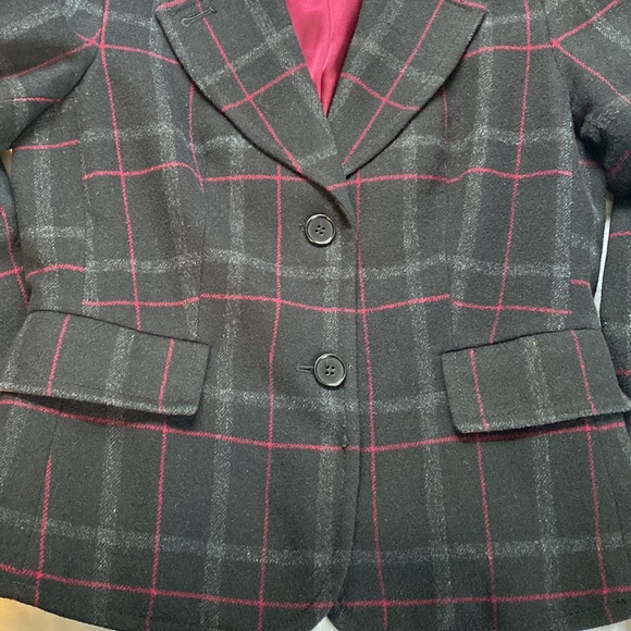 Talbots size 6 plaid wool lined suit jacket - Picture 4 of 6